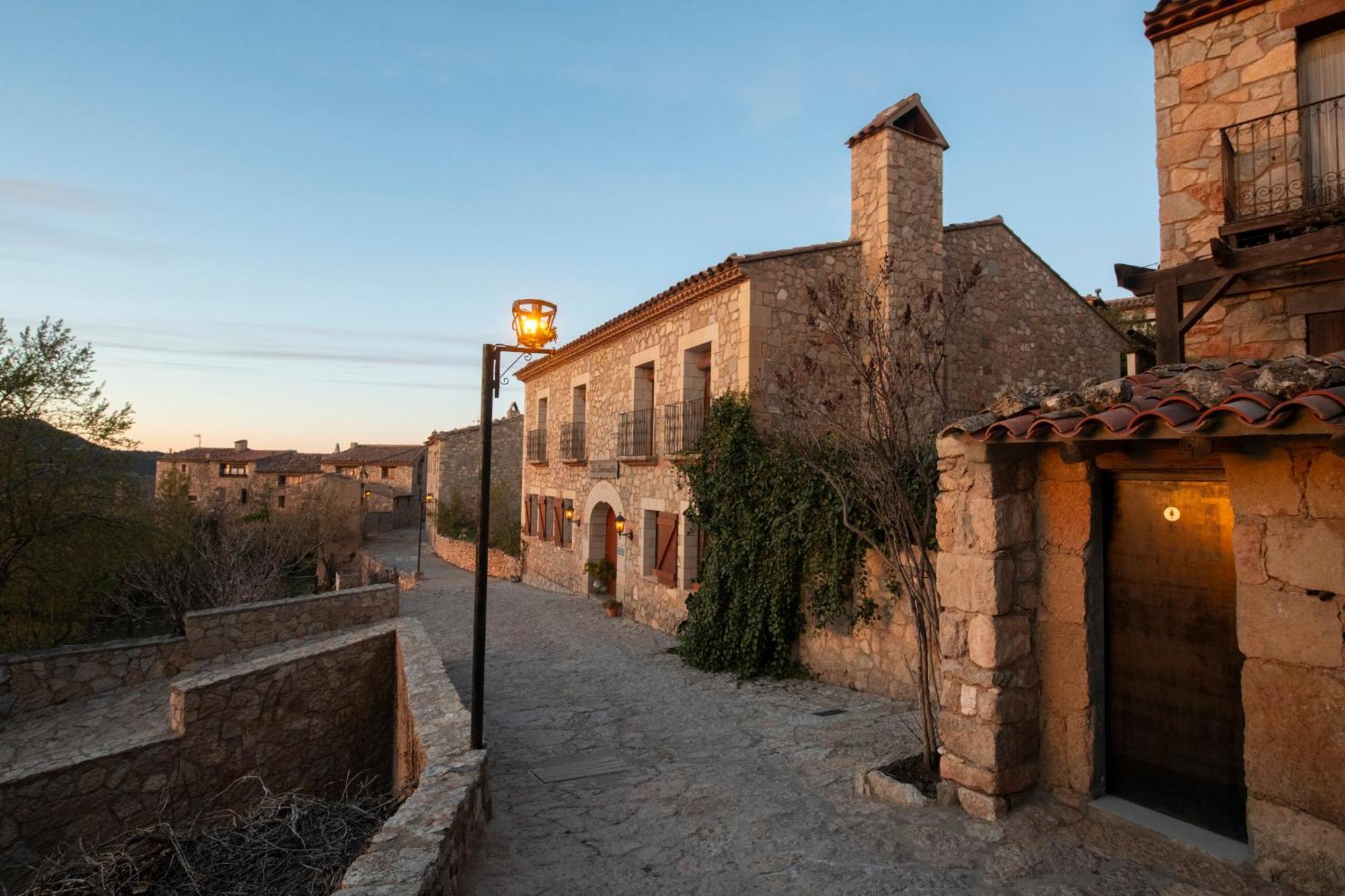 Hotel Siuranella Siurana  Exterior photo